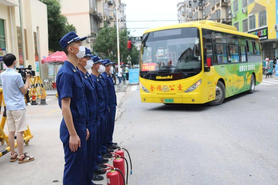 交警公安需要学什么专业_公安和交警_交警公安警察的区别